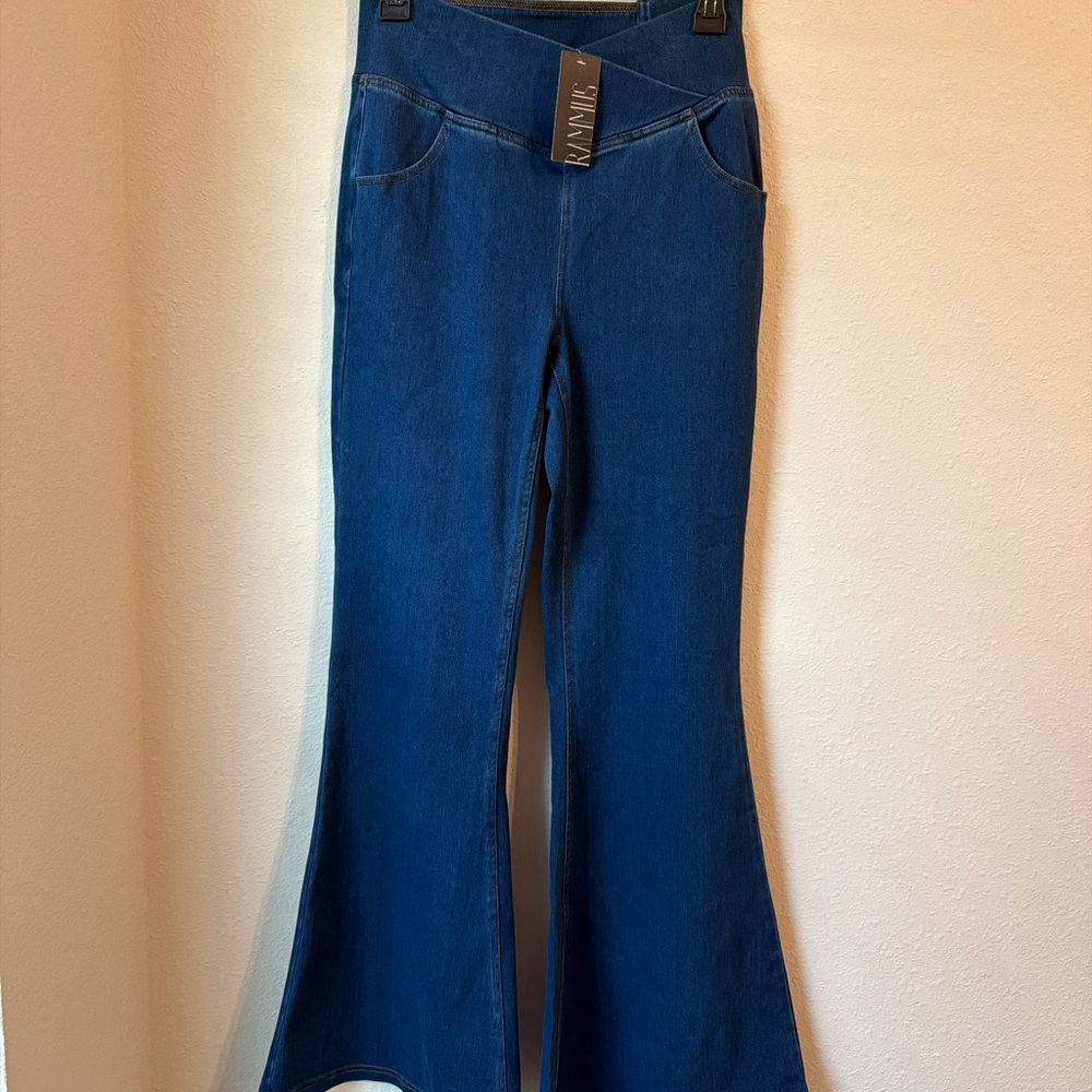 Rammus Denim Women's Flare Jeans in Deep Blue Medium cotton blends stretchable